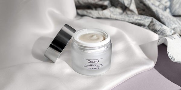 REACHING FOR A CHANGE THIS AUTUMN - Cult51