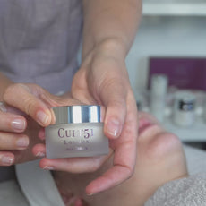 Illuminating Day Cream